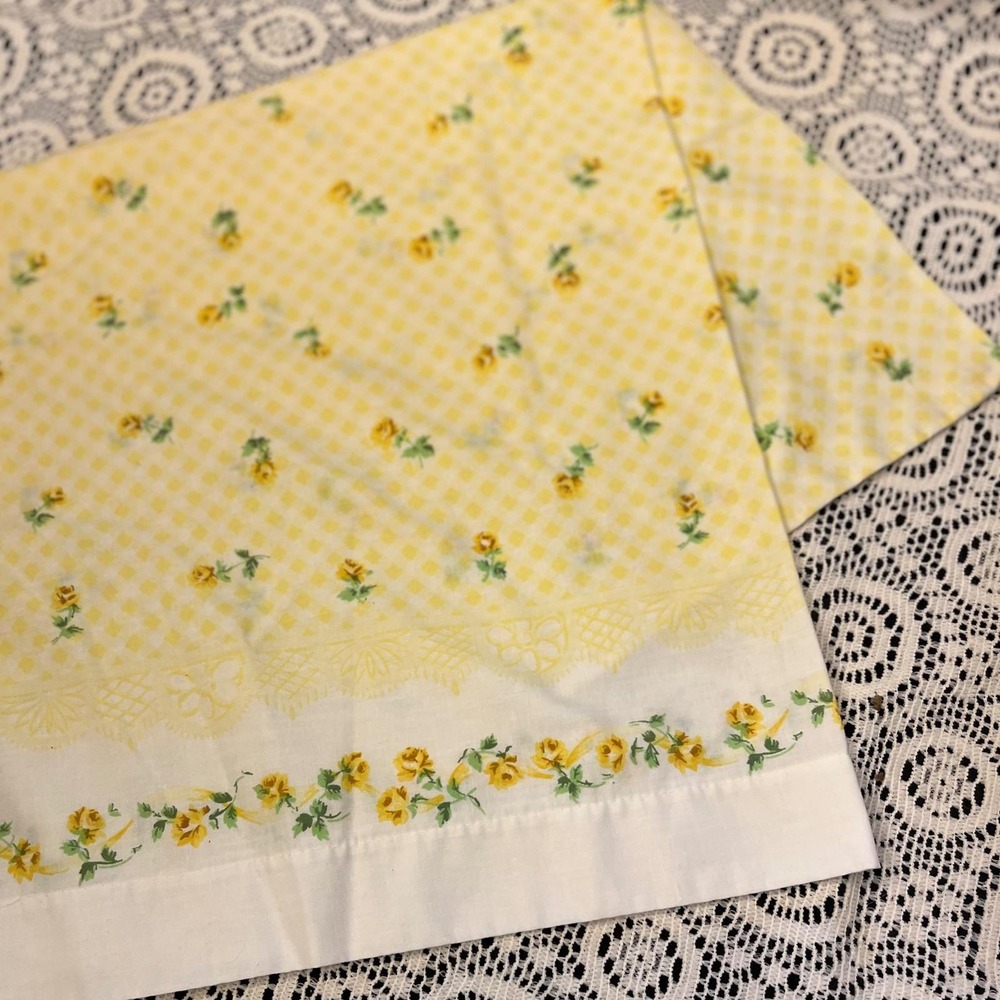 Vintage Two Cannon Gingham Floral Yellow Pillowcases | Cottage